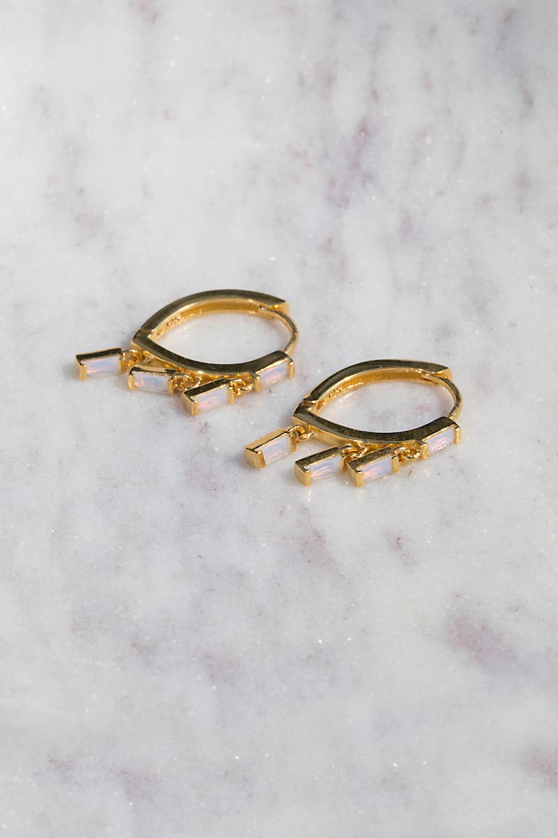 FLOATING OPAL HUGGIES