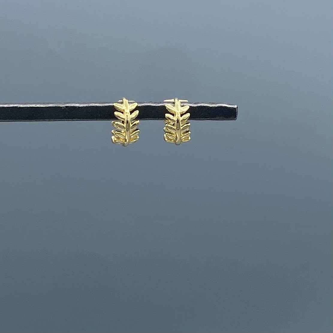 Vine Huggie Clicker Hoops